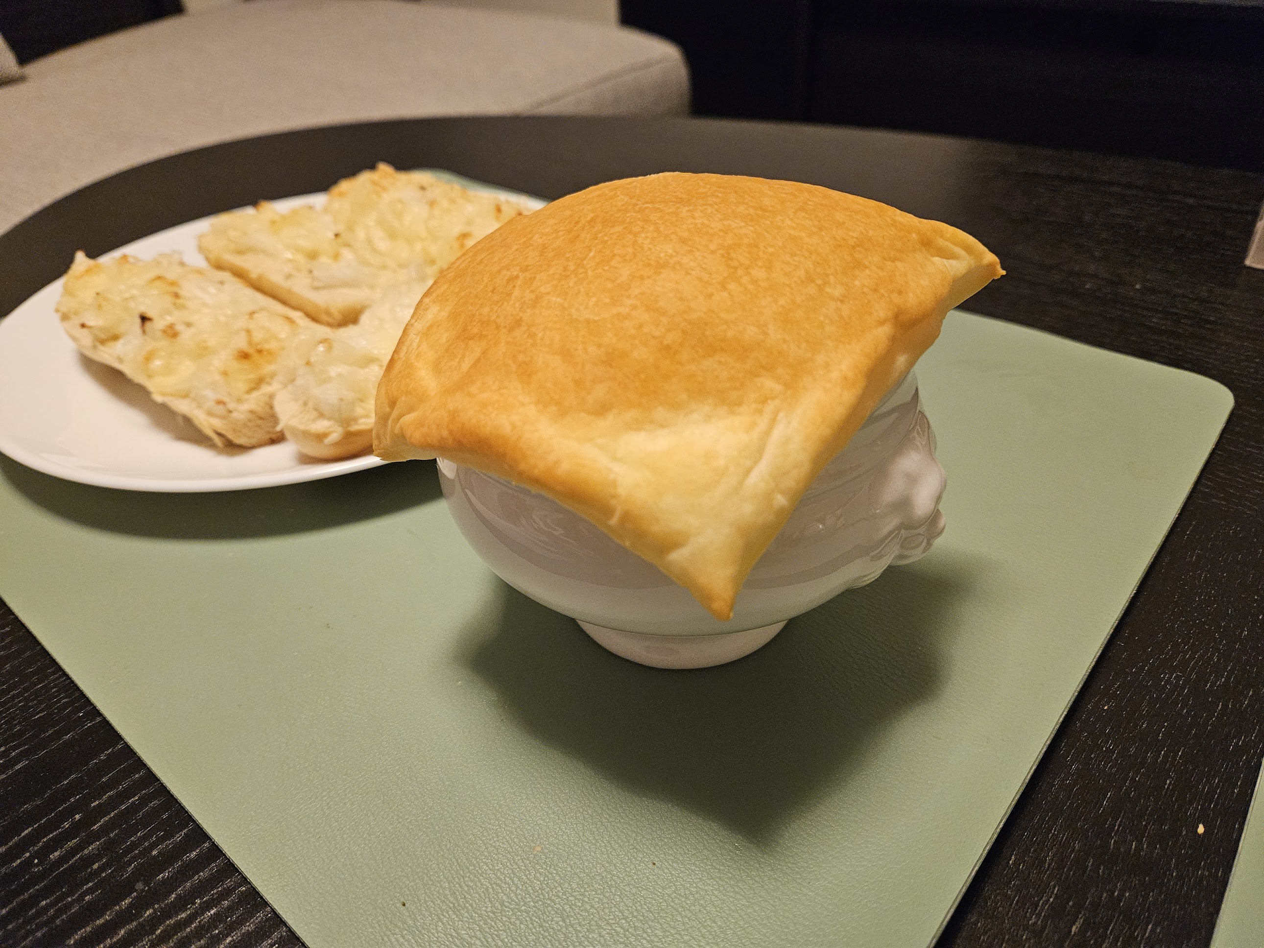 酥皮玉米浓汤